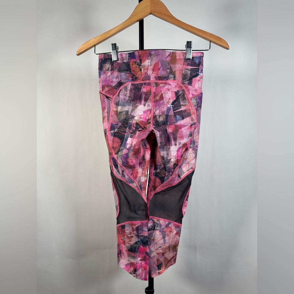 NWOT Lululemon On Pace Crop *21" Sun Dazed Multi Pink - Picture 9 of 9